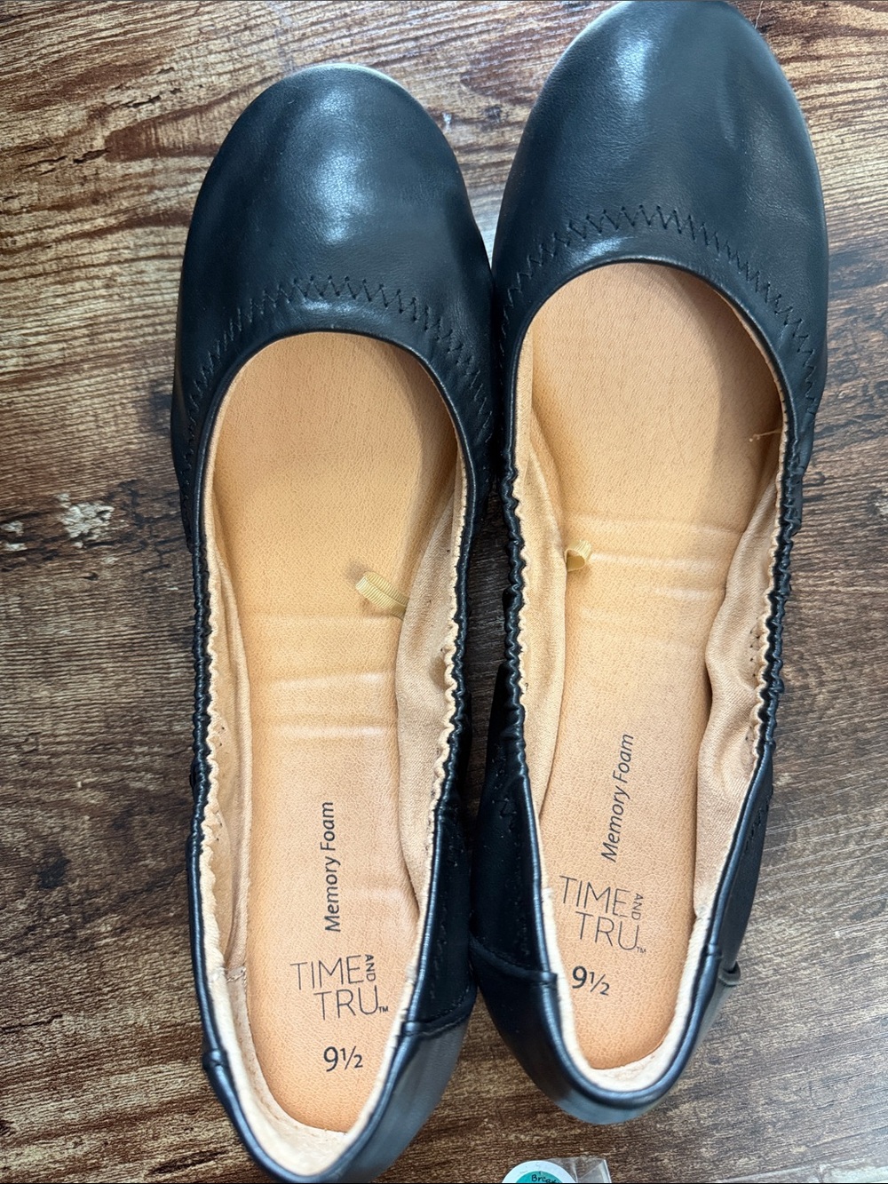 Time and Tru Black Memory Foam Ballet Flats